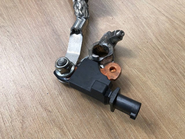 LR073329 LAND ROVER купить в Хмельницкий