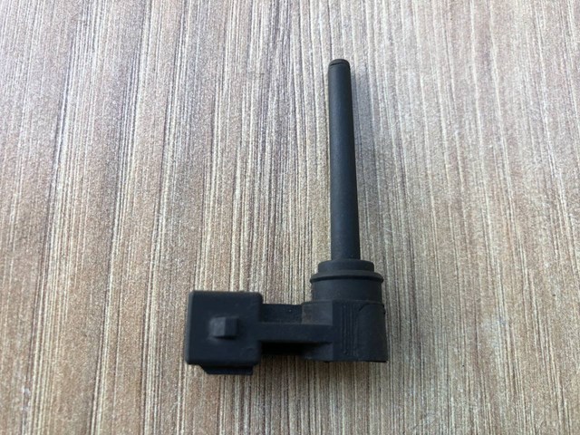 LAND ROVER PCJ500030 Датчик уровня охлаждающей жидкости в бачке в наличии Полтава