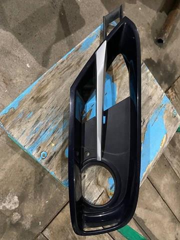 51117300740 Заглушка (решетка) противотуманных фар бампера переднего правая купить Полтава