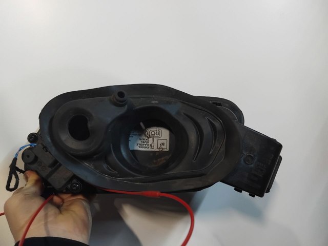 VAG 4K8809906 Корпус заливной горловины топливного бака в наличии Каменское