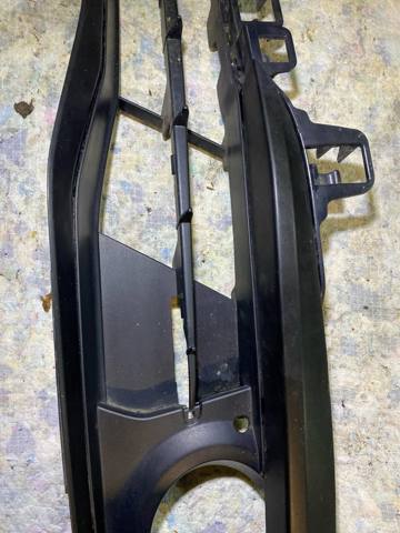 51117396887 BMW Решетка бампера переднего левая купить в Львов