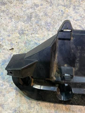 BMW 51127338285 Кронштейн бампера заднего левый в наличии Ирпень