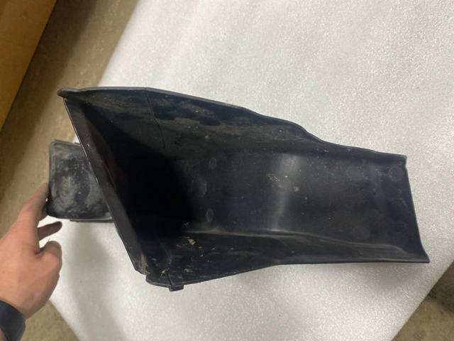 51747396940 BMW Воздуховод тормозного диска правый купить в Одесса