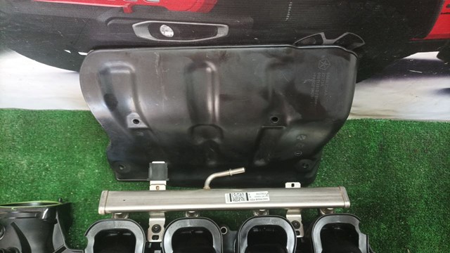 04627937AI CHRYSLER Коллектор впускной купить в Николаев