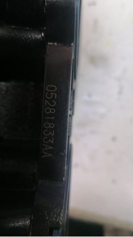 Коллектор впускной 05281833AA CHRYSLER
