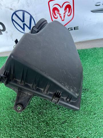 BMW 13717792416 Корпус воздушного фильтра в наличии Ужгород
