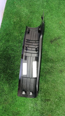 Облицовка порога внутренняя, задняя правая 1UD22DX9AD CHRYSLER