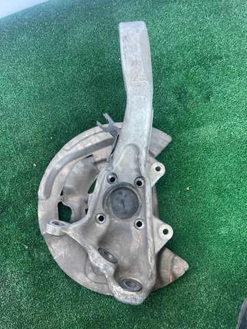 31216869870 BMW Цапфа (поворотный кулак) передний правый купить в Житомир