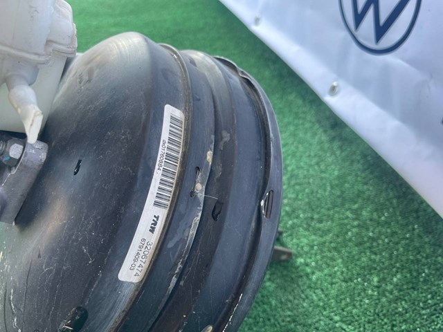 BMW 34336771718 Бачок главного тормозного цилиндра (тормозной жидкости) в наличии Кривой Рог