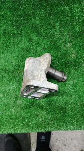  Корпус масляного фильтра 5048039AA CHRYSLER