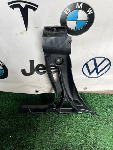 51127178185 BMW Кронштейн бампера заднего внешний левый купить в Харьков