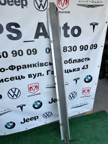 51718403078 Накладка (молдинг) порога наружная правая купить Одесса