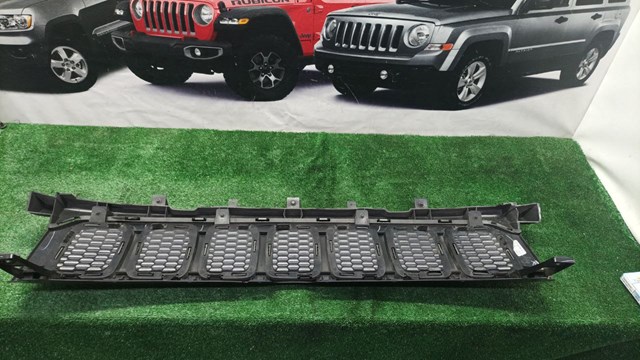 5UP86TRMAB CHRYSLER купить в Каменское