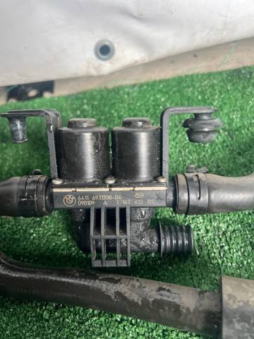 Кран отопителя 64116931708 BMW
