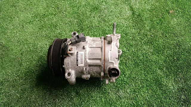 Компрессор климатической установки 68103197AC CHRYSLER