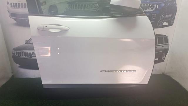 Пассажирская передняя дверь 68110086AC CHRYSLER
