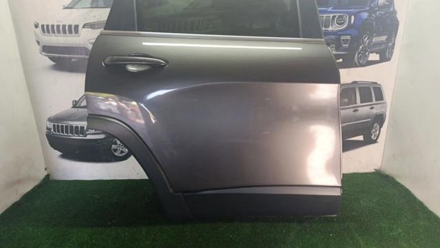 Дверь пассажирская задняя правая 68110160AA CHRYSLER