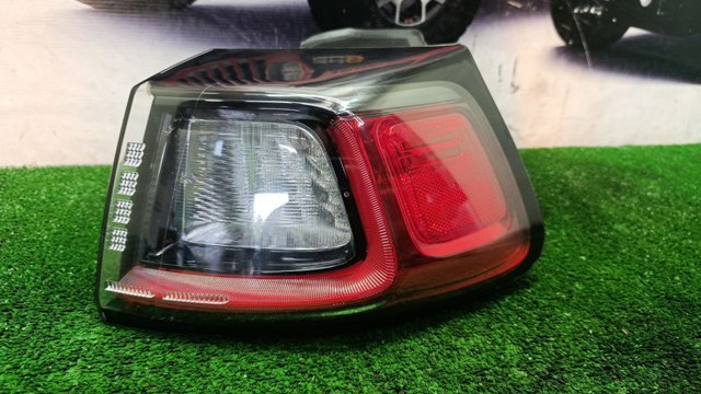 CHRYSLER 68275958AD Фонарь задний правый внешний в наличии Ровно