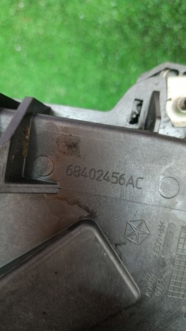 68402456AC CHRYSLER Крепление (подставка) аккумулятора (АКБ) купить в Ужгород