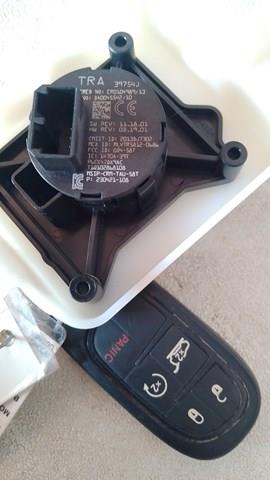 6CK47DX9AC CHRYSLER Кнопка запуска двигателя купить в Черновцы