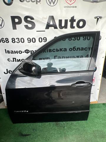 Передняя левая дверь 7211423 BMW