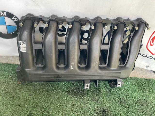 Коллектор впускной 7799625 BMW