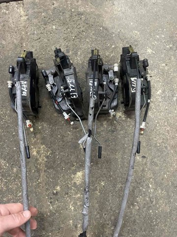 Внутренний дверной замок 8402540 BMW