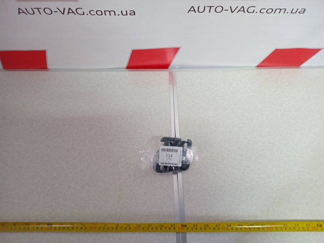 81A823186A VAG Стояк-крюк замка капота купить в Ровно