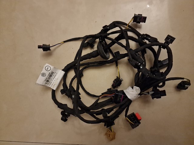 760971104P VAG купить в Ужгород