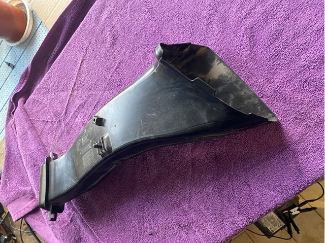 51747342491 BMW Воздуховод тормозного диска левый купить в Чернигов