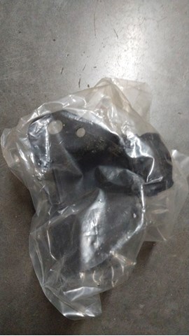 218124H000 HYUNDAI Передняя опора двигателя купить в Киев