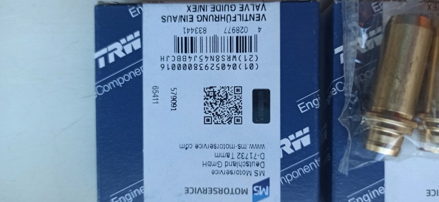 TRW 8133103 Направляющая клапана в наличии Днепр