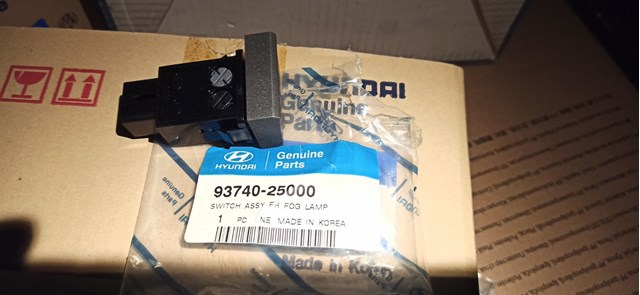 9374025000 Кнопка включения противотуманных фар купить Ужгород