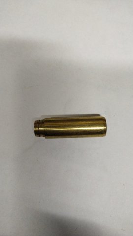 JLAD006 AMP Направляющая клапана купить в Кривой Рог