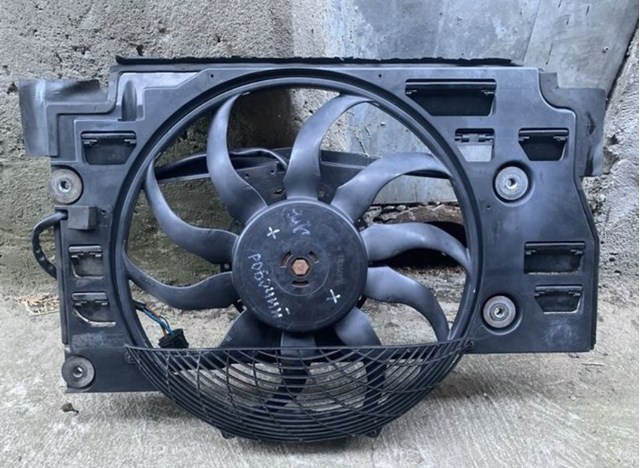 6909895 BMW