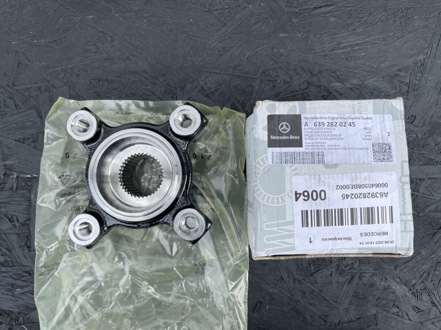 MERCEDES 6392820245 в наличии Винница