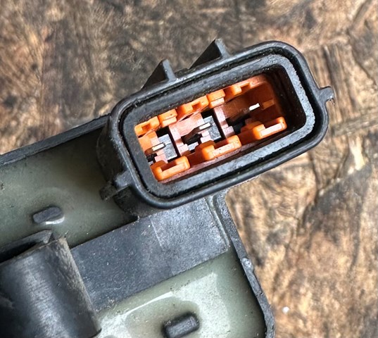 MITSUBISHI 099700048 Катушка зажигания в наличии Полтава