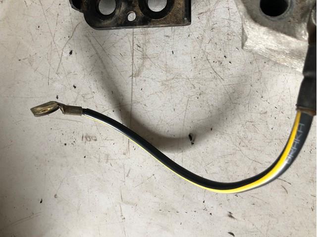 11210JD00A NISSAN Правая подушка двигателя купить в Николаев