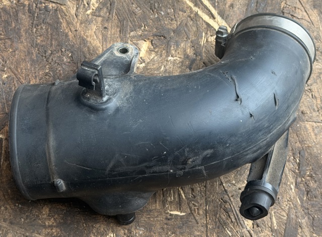 SUZUKI 1383054G03 в наличии Харьков