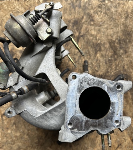 140019F615 NISSAN Коллектор впускной купить в Черкассы