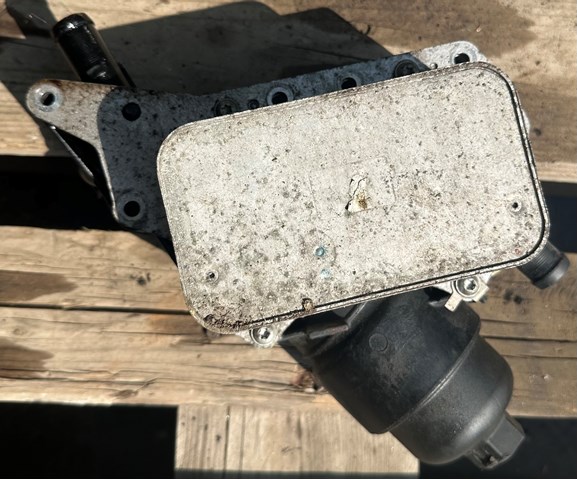 152085948R NISSAN Корпус масляного фильтра купить в Житомир