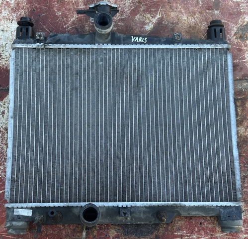 Радиатор охлаждения 164000J020 TOYOTA