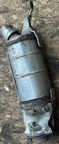 Глушитель, передняя часть 20010BB40A NISSAN