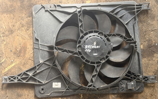 Диффузор радиатора охлаждения в сборе с мотором 21481JD21B NISSAN