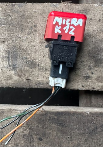Кнопка аварийки 25290AX000 NISSAN