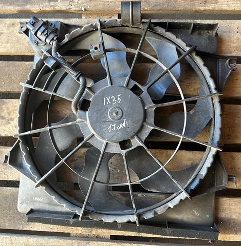 Диффузор радиатора охлаждения, в сборе с мотором и крыльчаткой оригинал hyundai ix35 2010-2015 1.7crdi в хорошем состоянии,без дефектов,гарантия на установку 14 дней 253802Y000