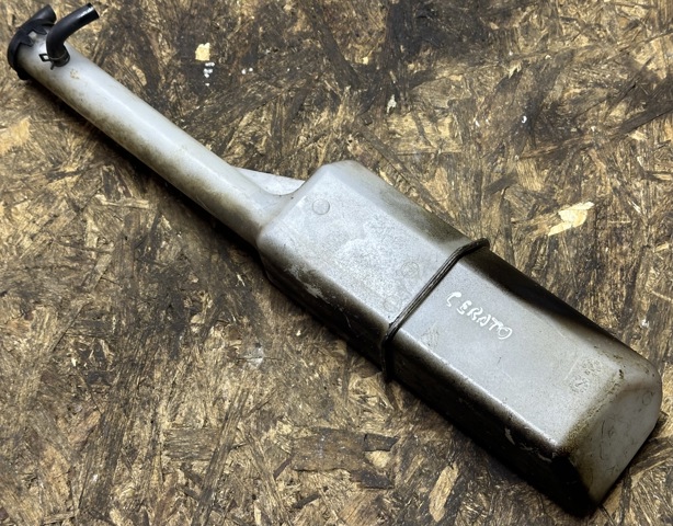 Расширительный бачок охлаждения KIA Cerato I