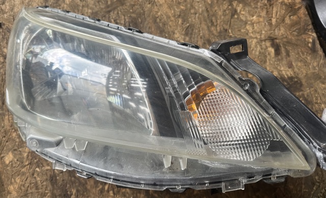 26010JX30A NISSAN Фара правая купить в Полтава