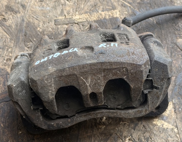 SUBARU 26292AE021 Суппорт тормозной передний правый в наличии Черкассы