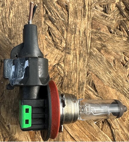 Лампа автомобильная Вольво 940